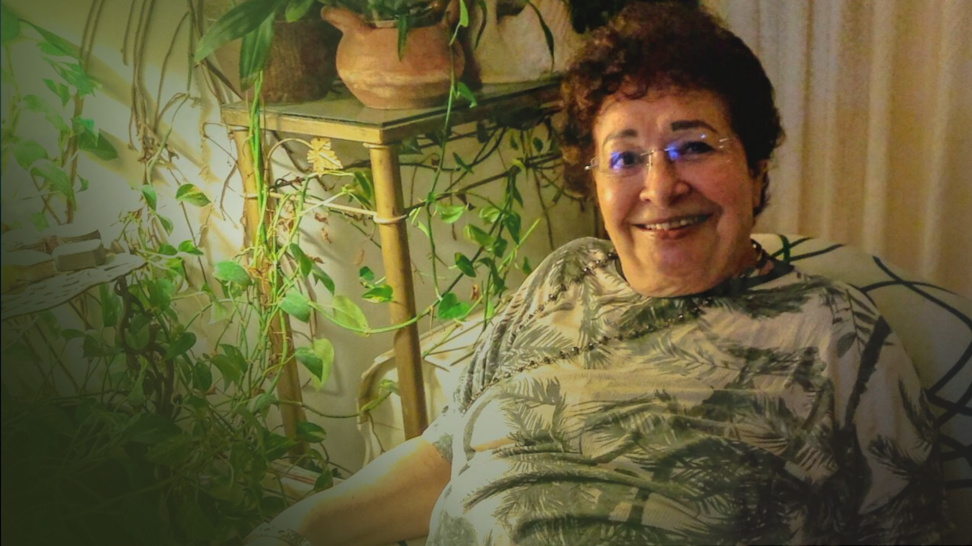 Retrato da Professora Madel Luz, socióloga pioneira nas Racionalidades Médicas e Práticas Integrativas no Brasil.