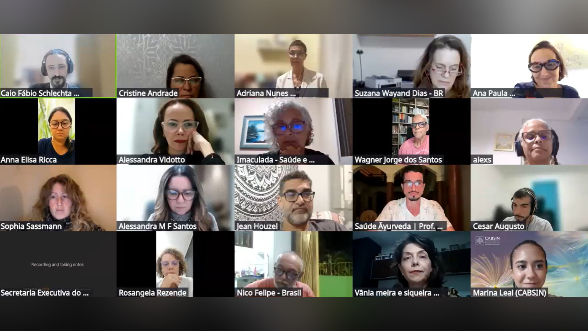 Participantes e lideranças em diálogo durante a Reunião Aberta do CABSIN, destacando transparência e articulação científica.